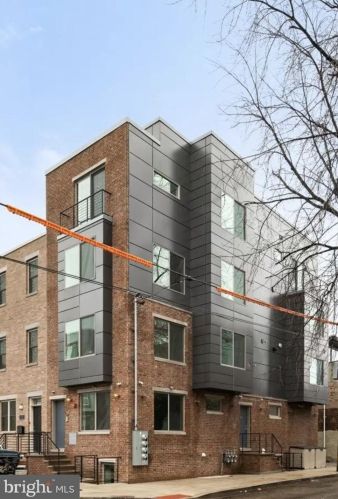 1925 6th St, Philadelphia PA  19122-2100 exterior