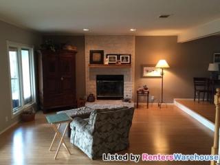 9210 Knoll Crest Loop, Austin TX  78759-7134 exterior