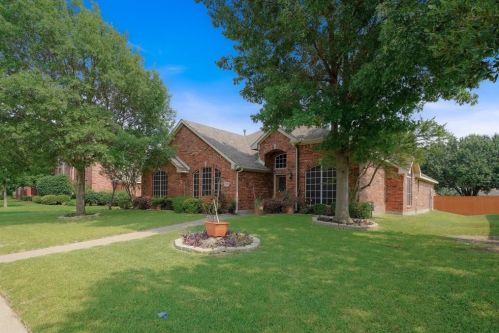 4048 Binley Dr, Richardson, TX 75082-3720