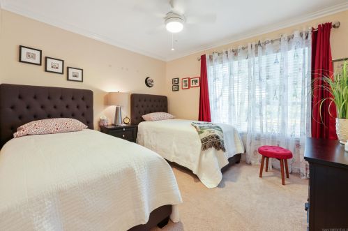 10401 Caminito Rimini, San Diego CA 92129-2059 exterior