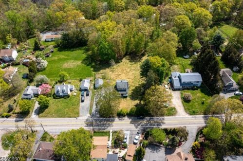 286 Germantown Rd, West Milford NJ  07480-2407 exterior