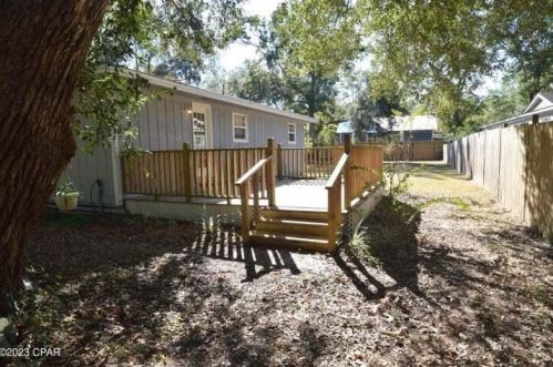 26 Sadler Cir, Freeport FL  32439-6126 exterior