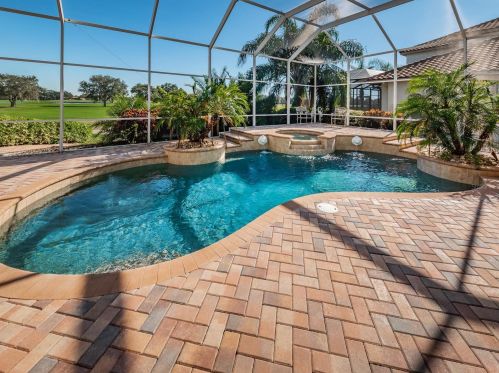 9643 Milano Dr, New Port Richey, FL 34655-4667