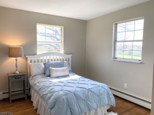 13 Linvale Rd, East Amwell Township NJ  08551-1413 exterior