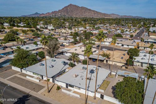 6632 Earll Dr, Scottsdale, AZ 85251-7129
