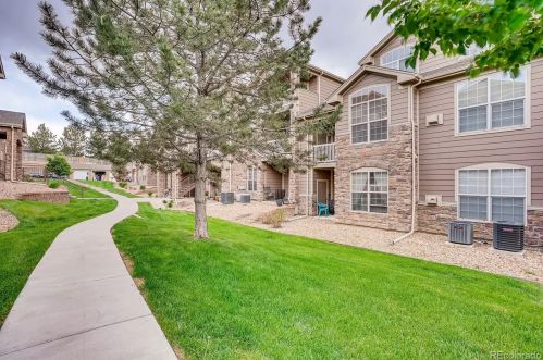 7440 Blackhawk St, Englewood CO  12105-4320 exterior