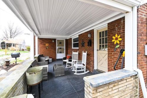4805 Brownsville Rd, Pittsburgh, PA 15236-1937