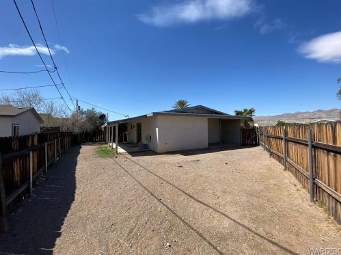 1648 Lakeside Dr, Bullhead City AZ  86442-6529 exterior