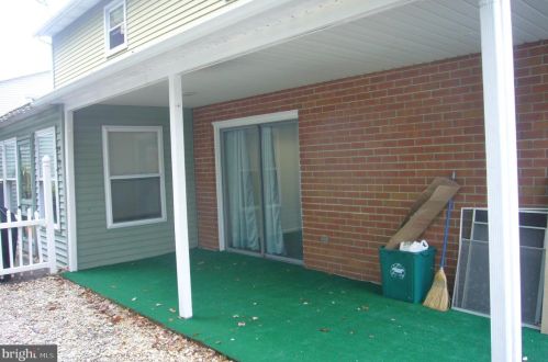 612 Water St, Shoemakersville PA  19555-1317 exterior