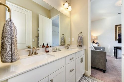 5360 Brentford Way, Folsom CA  95762-9533 exterior