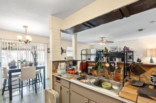 4711 Blueberry Trl, Austin TX 78723-5308 exterior