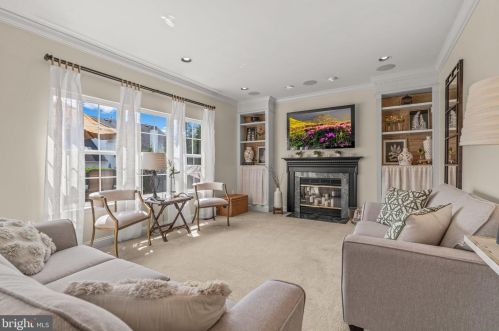 224 Shelly Dr, Collegeville PA  19426-2667 exterior