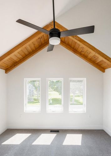 2957 Logan St, Englewood CO  80113-1635 exterior