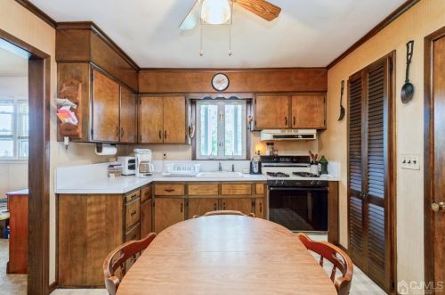 3010 Norwood Ave, South Plainfield NJ  07080-5039 exterior