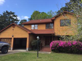 409 Foxlair Ln, Havelock, NC 28532-2840