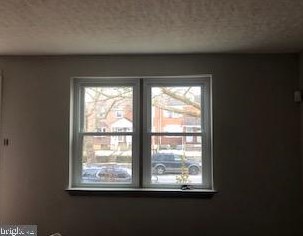 919 Dover Ave, Wilmington DE  19805-2505 exterior