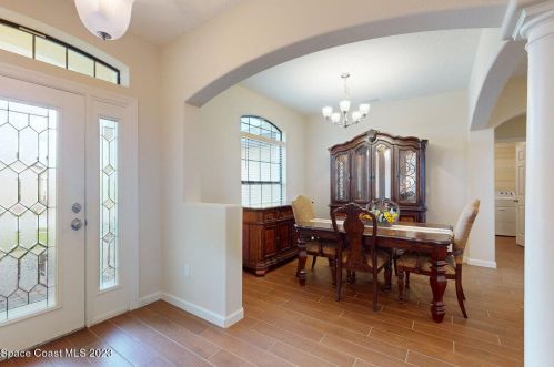 140 56th Ct, Vero Beach, FL 32968-2393