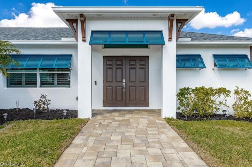 923 36th Ter, Cape Coral FL  33914-5263 exterior