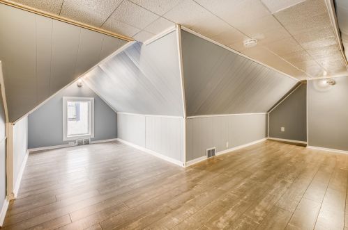 1007 3rd St, Saint Paul MN  55112-7300 exterior