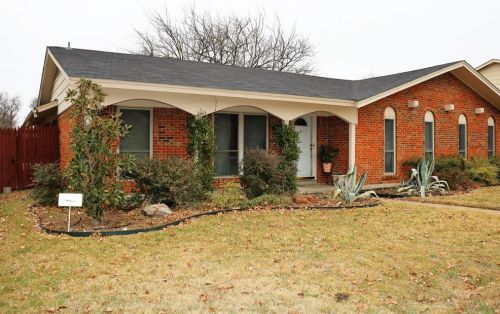 1321 Dunbarton Dr, Richardson, TX 75081-5916