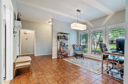 1207 Huntington Dr, Richardson TX  75080-2930 exterior