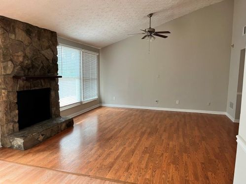 5219 Martins Crossing Rd, Stone Mountain GA  30088-1708 exterior