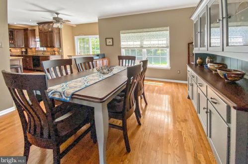 233 Beech Ln, Swedesboro NJ  08085-4033 exterior