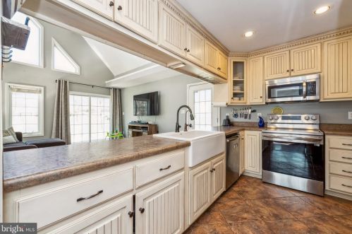 282 Keyser Run Rd, Washington VA  22747-1705 exterior