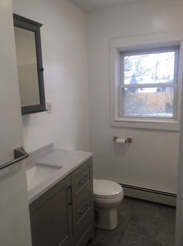 96 Linwood St, Nashua NH  03060-4410 exterior