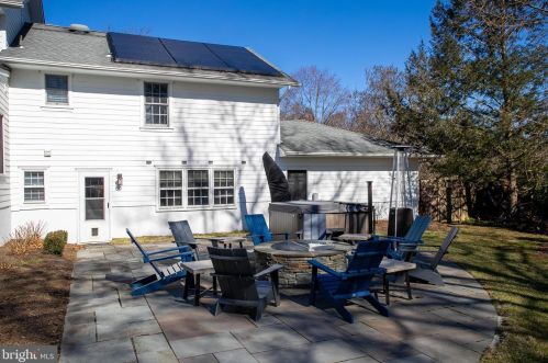 138 Herrontown Rd, Princeton NJ  08540-2921 exterior