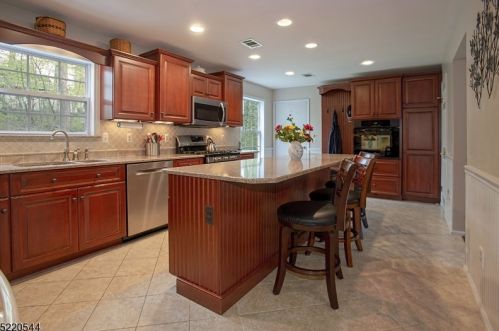 19 Jersey Pl, Fredon NJ  07860-2315 exterior