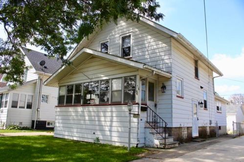 6500 29 Ave, Kenosha WI  53143-4620 exterior