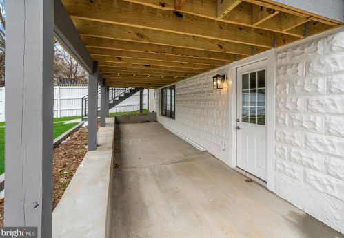 1437 Lawrence St, Washington DC 20017-2911 exterior