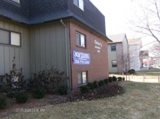 1005 Bluemont Ave, Manhattan KS  66502-5369 exterior