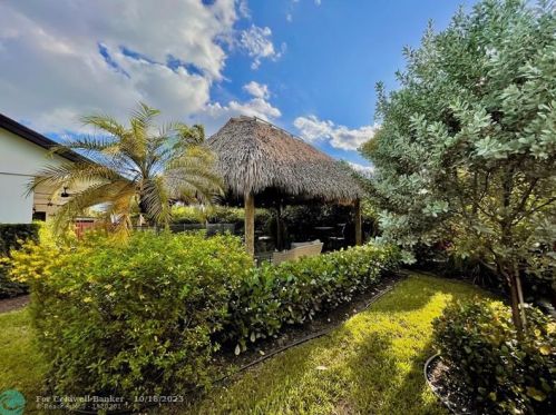 1630 118th Ter, Hollywood FL  33026-2546 exterior