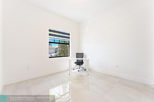 17451 41 St, Hollywood FL 33029-5035 exterior