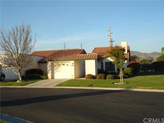 1086 Merrill Cir, Hemet CA  92545-1910 exterior