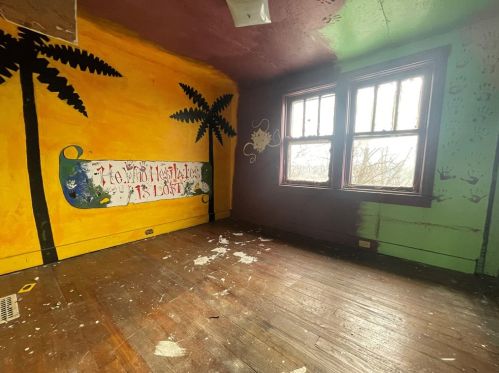 2206 Hawthorne Ave, Pittsburgh PA 15205-4520 exterior