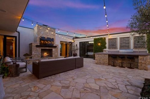 82 Monarch Bay Dr, Dana Point CA  92629-3428 exterior