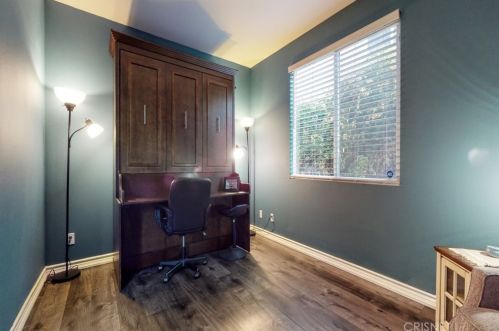 30416 Mallorca Pl, Santa Clarita CA  91384-4787 exterior