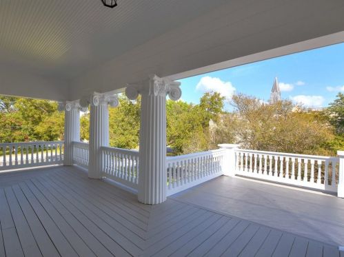 308 University Ave, Georgetown TX 78626-6141 exterior