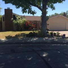 1202 Van Dyck Dr, Sunnyvale, CA 94087-2843
