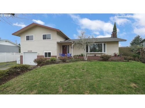 6006 Cherry St, Vancouver, WA 98663-1142