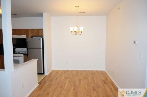 937 Del Negro Ct, South Plainfield NJ  07080-2348 exterior