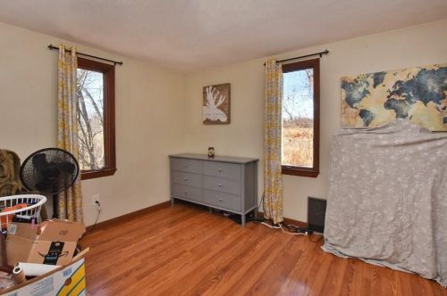 27 Hamilton Ave, Warwick RI  02886-9609 exterior
