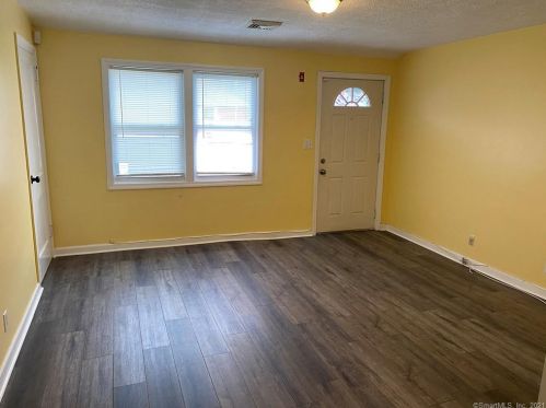 256 Pearl Harbor St, Bridgeport CT  06610-2383 exterior