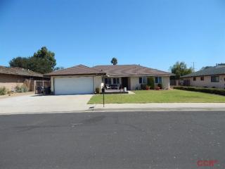 1112 F St, Lompoc, CA 93436-3410