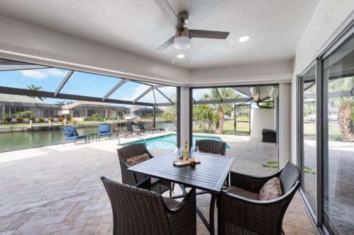 773 Holly Ct, Marco Island FL  34145-1915 exterior