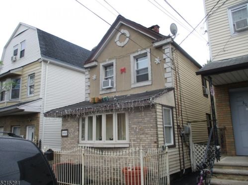 602 3 St, Newark NJ  07107-2625 exterior