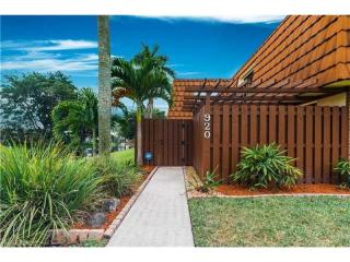 920 118th Ter, Hollywood, FL